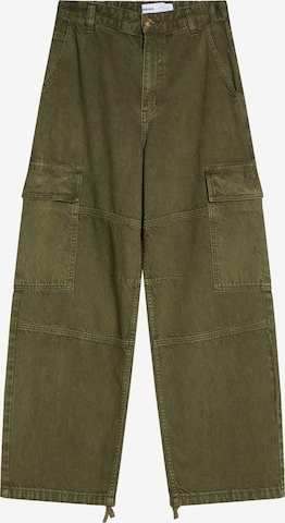 Jeans cargo di Bershka in verde: frontale