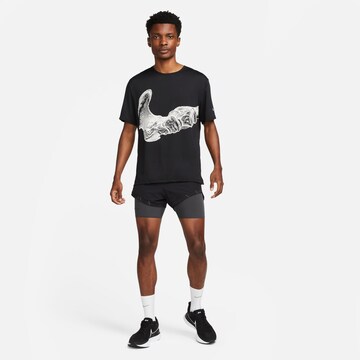 NIKE Funktionsshirt 'Miler' in Schwarz