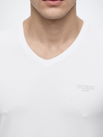 T-Shirt 'CORE' GUESS en blanc