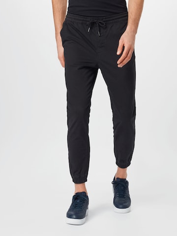 Tapered Pantaloni 'Gordon Lane' di JACK & JONES in nero: frontale