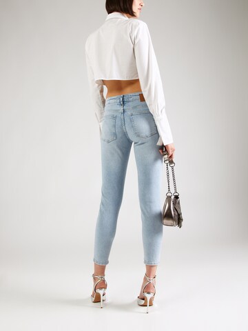 Skinny Jean 'NEED' DRYKORN en bleu