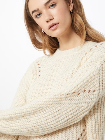 VILA Sweter w kolorze biały