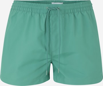 Calvin Klein Swimwear - Bermudas en verde: frente