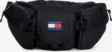 Tommy Jeans Fanny Pack in Black: front