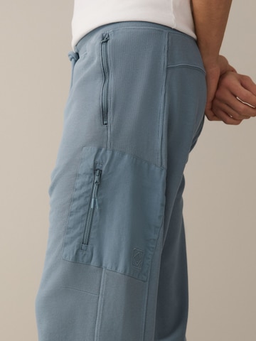 Next Tapered Hose in Blau