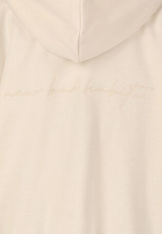 Les'Arcs Sweatshirt 'Geraldine' in Wit
