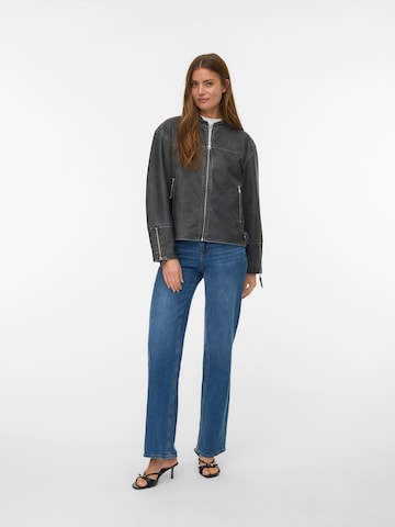 VERO MODA - Chaqueta de entretiempo 'VMPAMELA' en gris