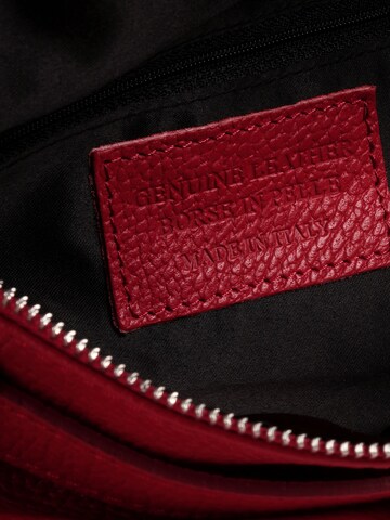Samantha Look Fanny Pack in Red