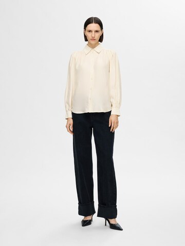 SELECTED FEMME Blouse in White