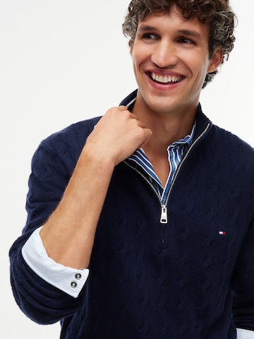 TOMMY HILFIGER Pullover in Blau
