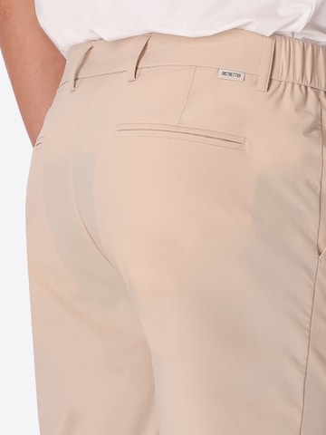 Slimfit Pantaloni chino 'KOS T. ACTIVE' di Distretto12 in beige