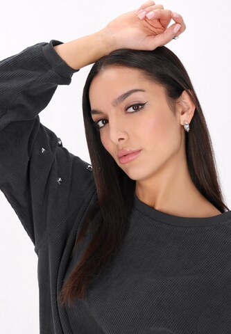 Sweat-shirt 'Fashion Look' myMo ROCKS en gris