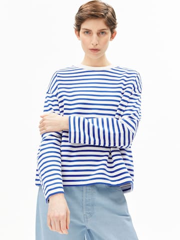 ARMEDANGELS Trui 'FRANKAA' in Blauw: voorkant