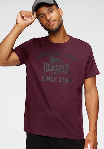 LONSDALE T-Shirt in Rot