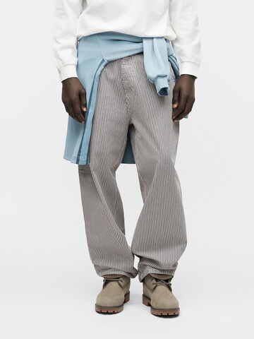 Carhartt WIP Широка кройка Панталон 'Mercer' в сиво: отпред