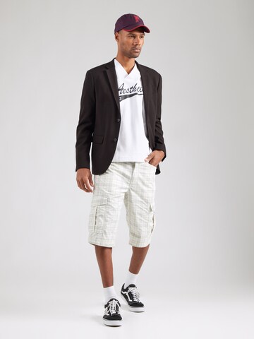 Regular Pantalon cargo CAMP DAVID en blanc