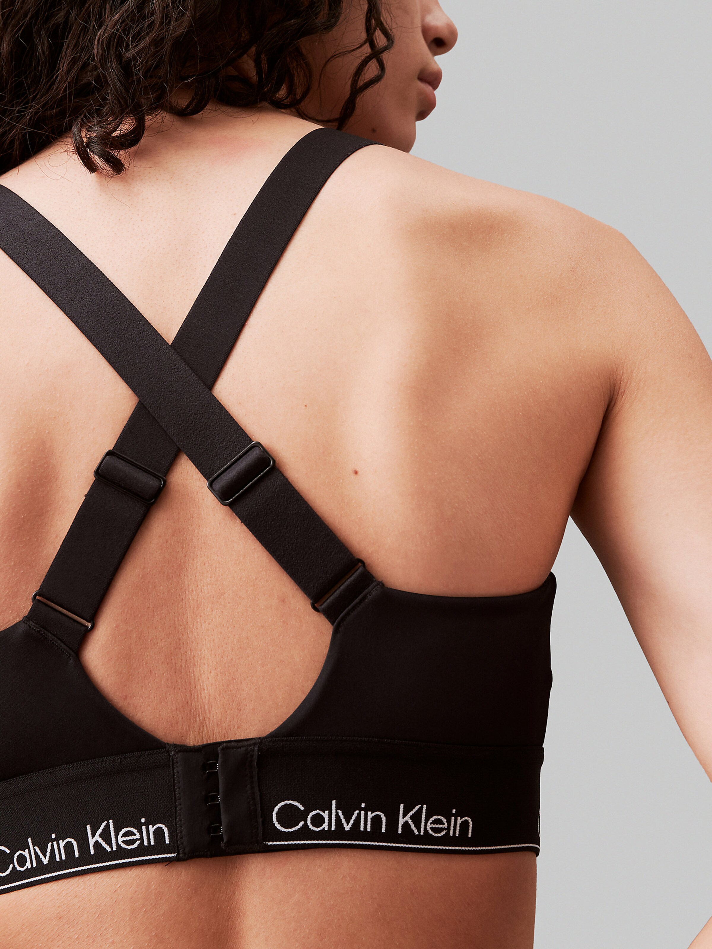 Bustier Soutien gorge de sport Calvin Klein Sport en Noir ABOUT YOU