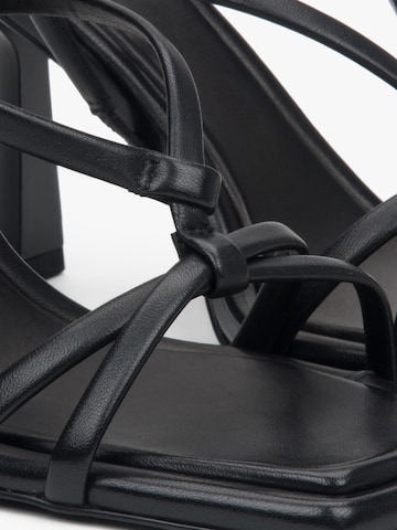 Estro Sandal '2238-2' in Black