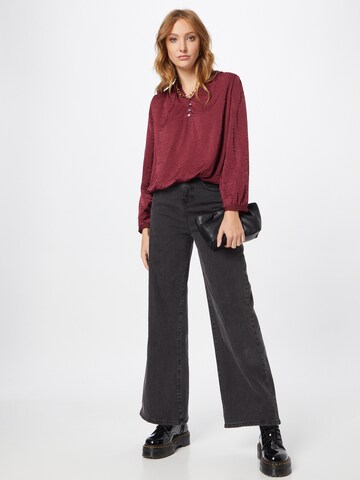 s.Oliver Blouse in Red