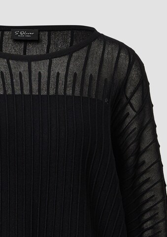 s.Oliver Sweater in Black