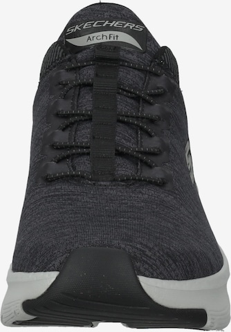 Baskets basses SKECHERS en noir