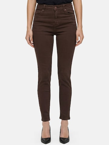 Skinny Jean 'F138' Tazzio en marron : devant
