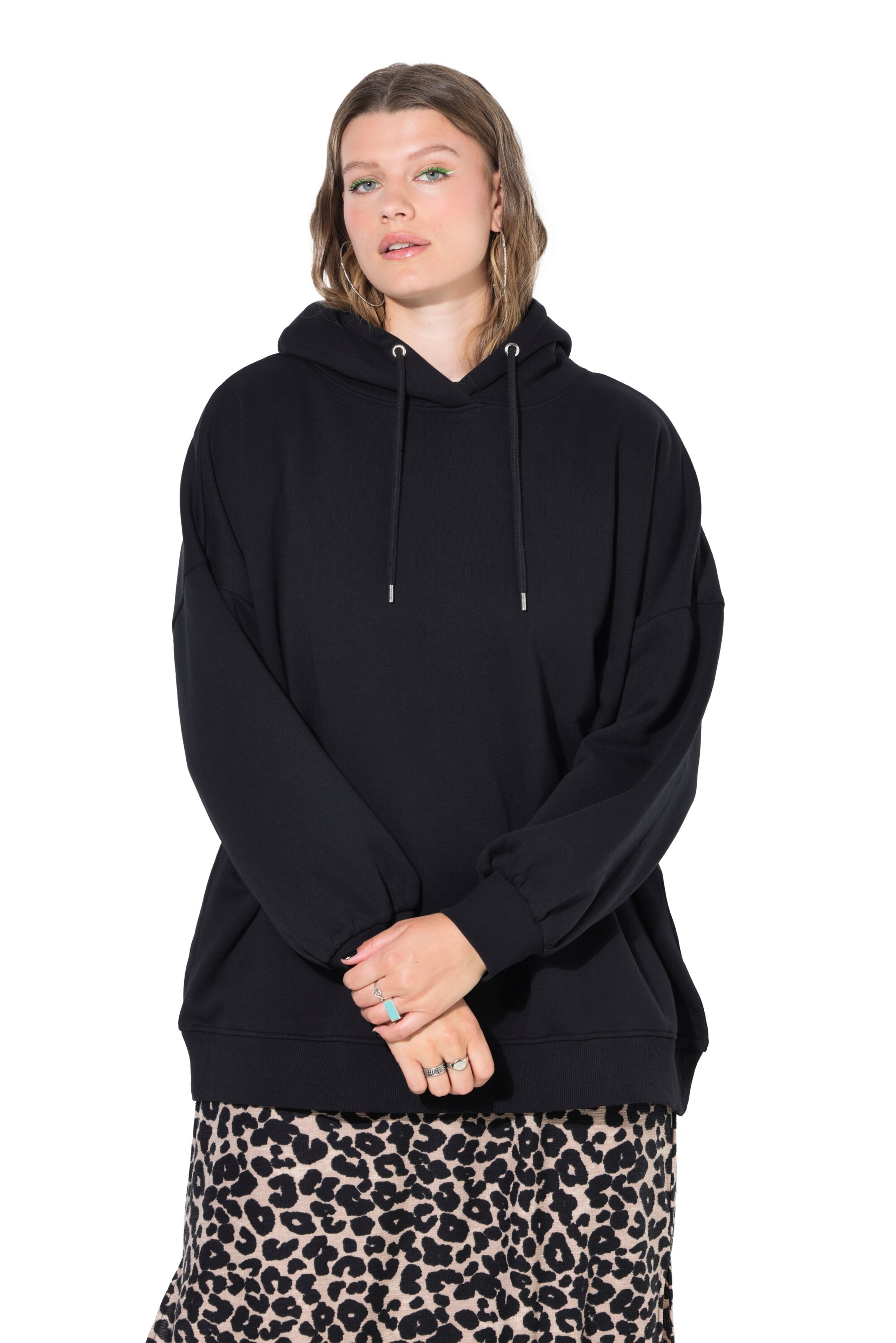 Studio Untold Sweatshirt in Zwart: voorkant