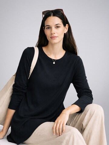 LEAFLETIC Tunic 'Leafletic Women’s Tunic' in Black