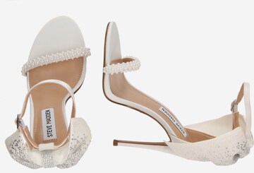 STEVE MADDEN - Sandalias con hebilla 'Bellarosa' en beige