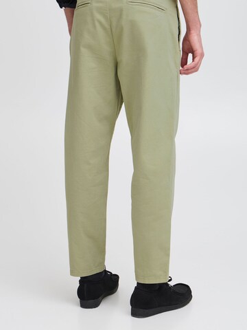 Casual Friday - regular Pantalón chino ' CFPEPE garment dyed pants ' en verde