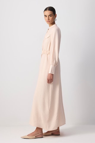 Robe-chemise Touche Prive en rose : devant