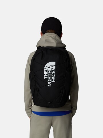 THE NORTH FACE Раница в черно: отпред