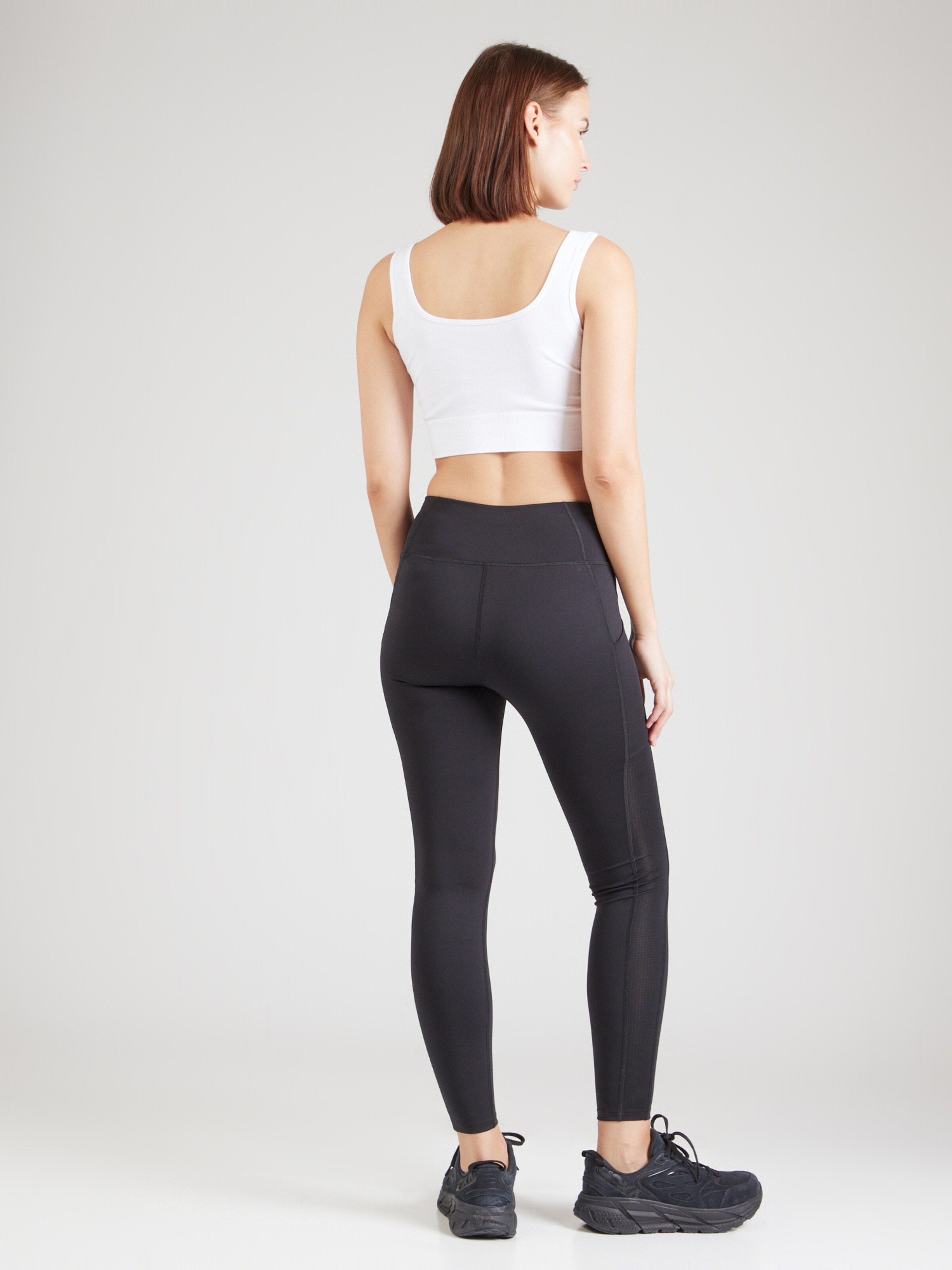 ASICS - Haine & pantofi sport » ABOUT YOU