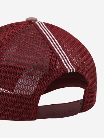 Șapcă 'Adicolor Classic Curved Foam ' de la ADIDAS ORIGINALS pe roșu