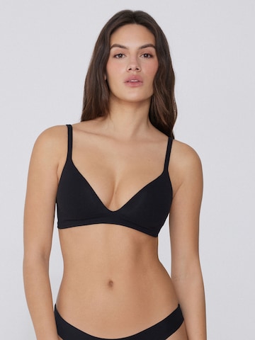 Tezenis Triangle Bra 'London' in Black: front