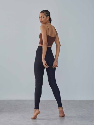 Skinny Leggings 'Sunny' de la LeGer by Lena Gercke pe negru