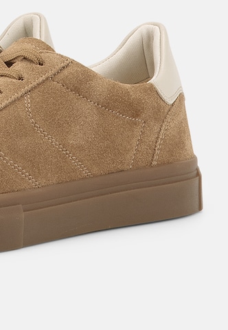 VAGABOND SHOEMAKERS Σνίκερ χαμηλό 'CODY' σε μπεζ