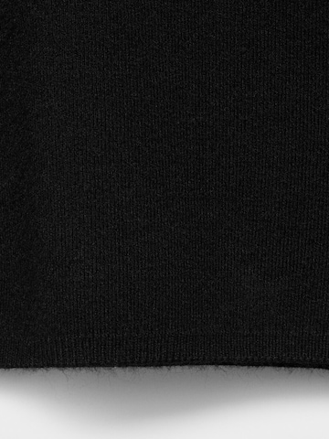 Pull-over 'CHIMNEY' MANGO en noir