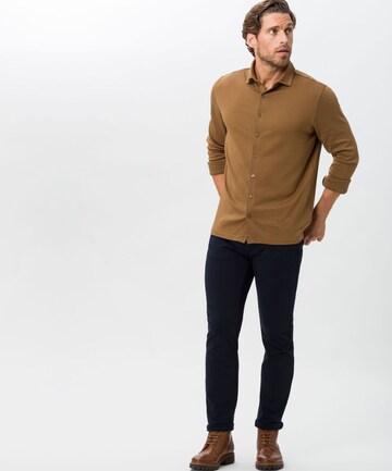 BRAX Slim Fit Hemd in Braun: Vorderseite
