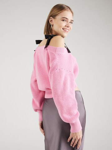 Geacă tricotată de la PINKO pe roz