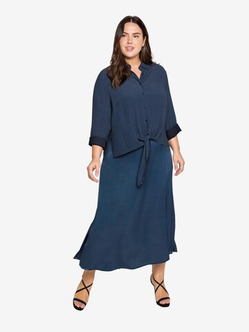 SHEEGO Blusenkleid in Blau