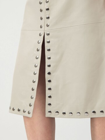 YAS - Falda en gris