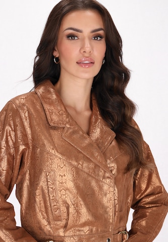 Veste mi-saison 'Fashion Look' faina en or