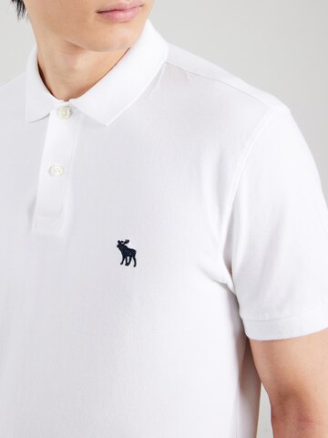 T-Shirt Abercrombie & Fitch en blanc
