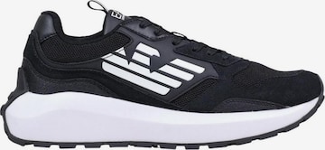 Sneaker bassa '7X000657 AF23110' di EA7 Emporio Armani in nero: frontale