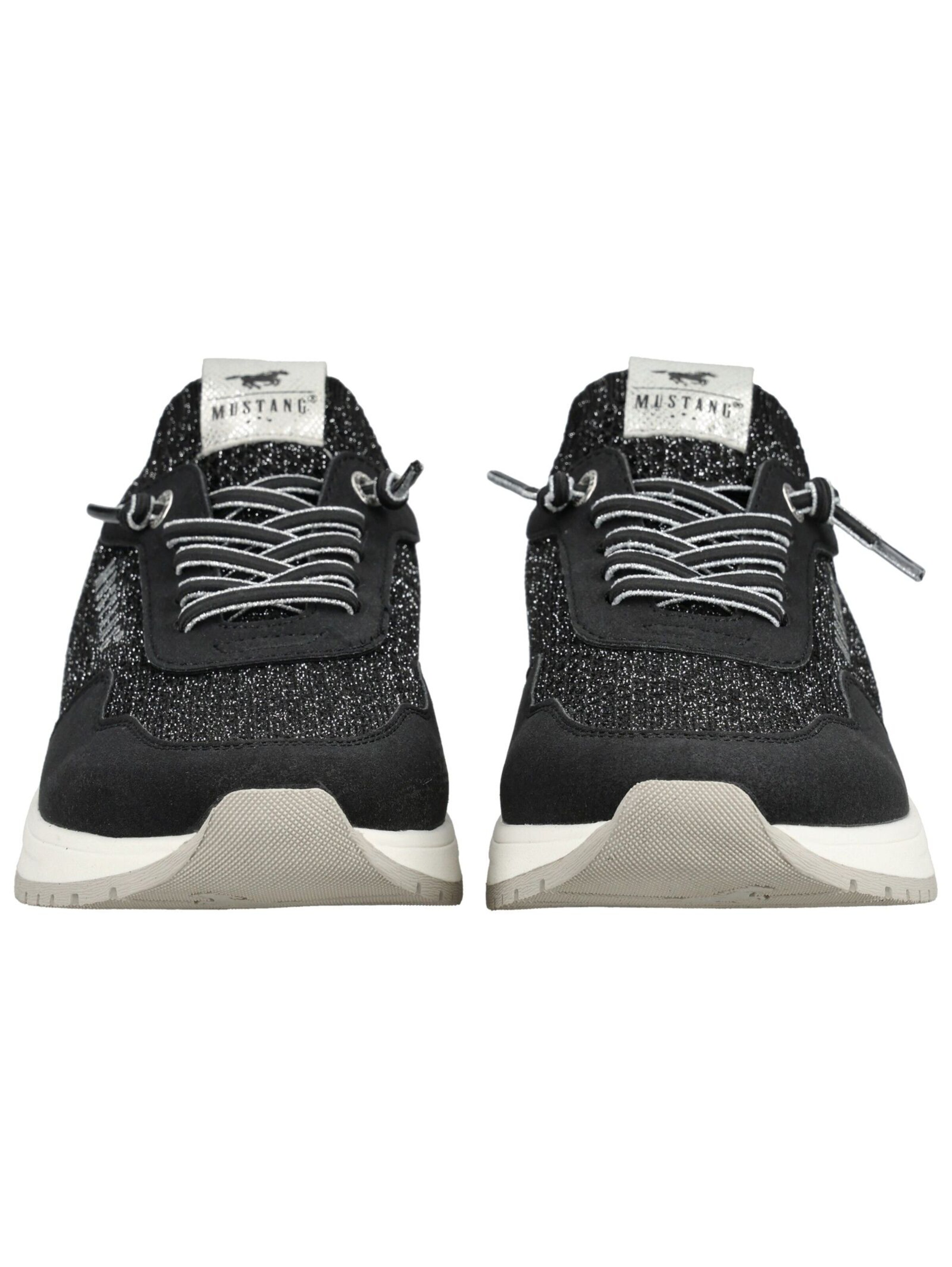 MUSTANG Sneakers laag in Zwart