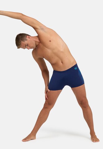 ARENA Sportbadehose 'Graphic' in Blau