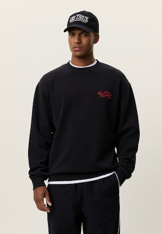 Les Deux Sweatshirt 'Service' in Black: front