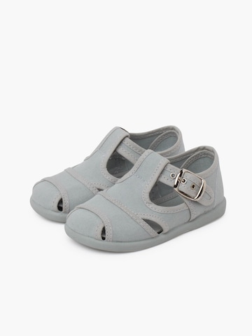 Pisamonas First-step shoe in Grey