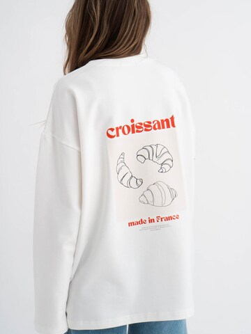Maglietta 'Croissant' di MIRONS in bianco